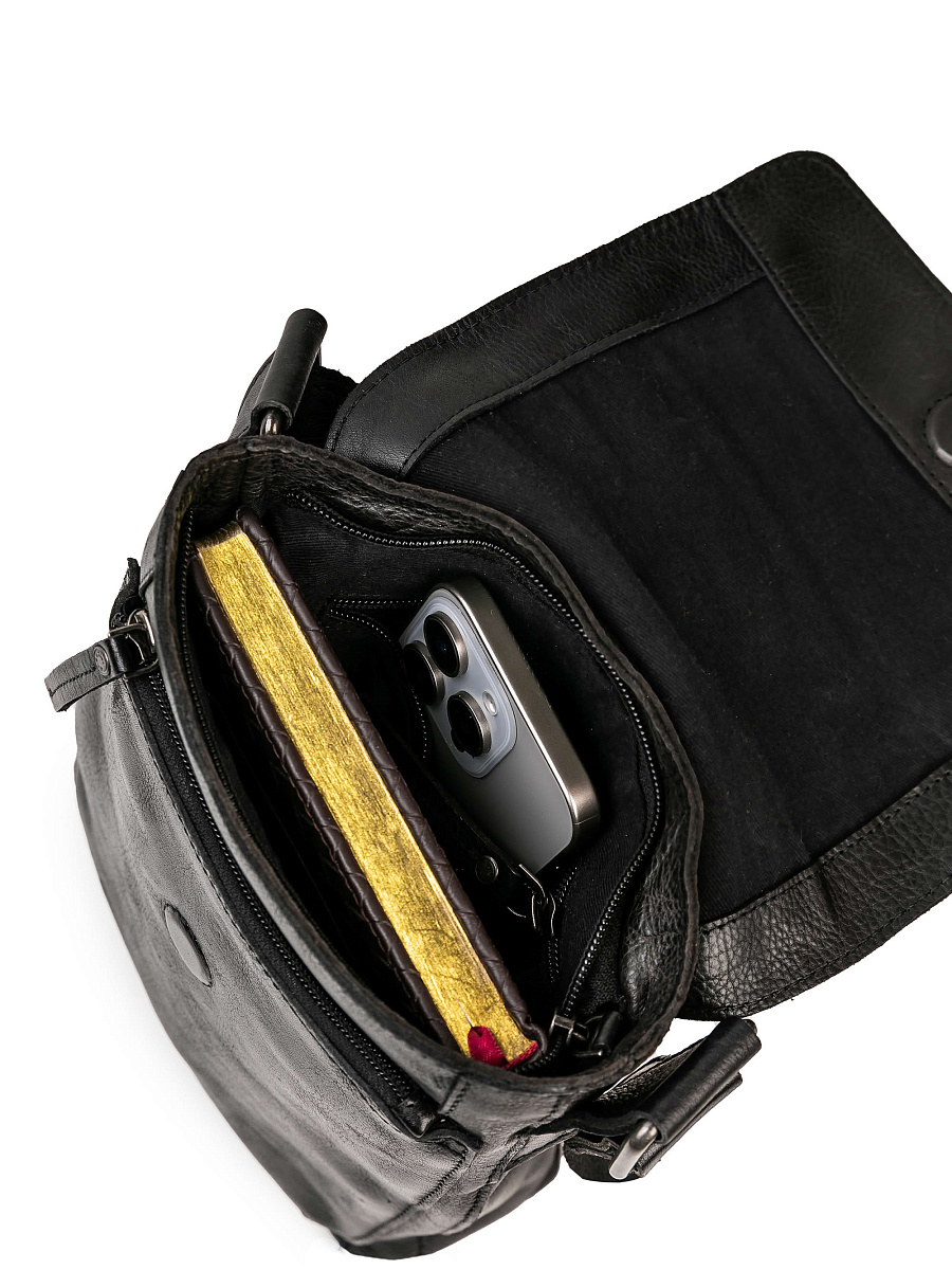 Сумка через плечо Dr.Koffer из натуральной кожи черная