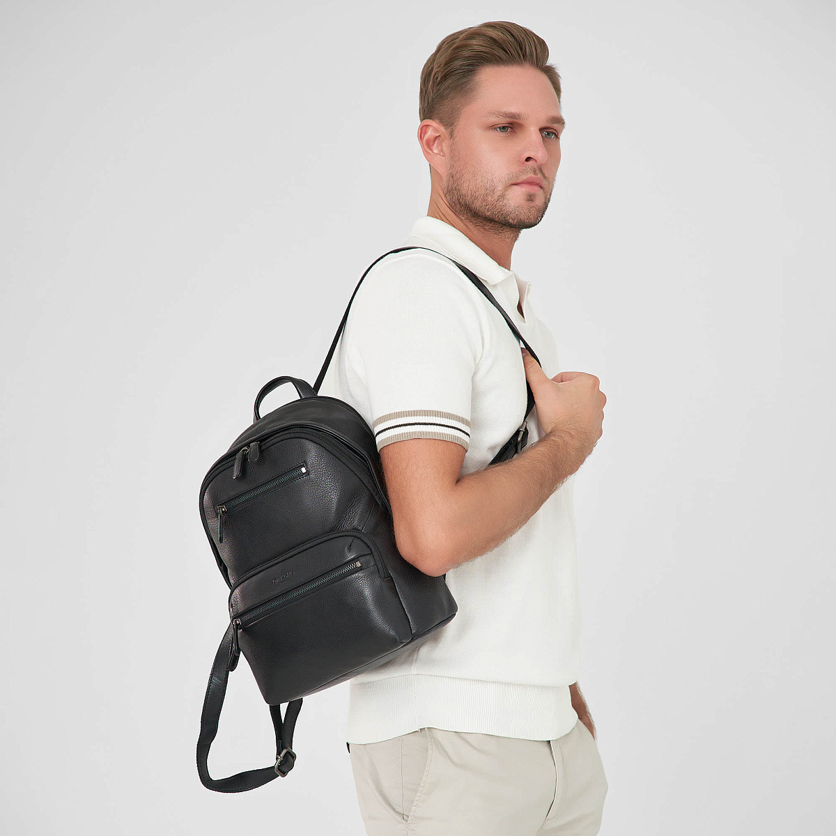 Рюкзак Dr.Koffer из натуральной кожи черный