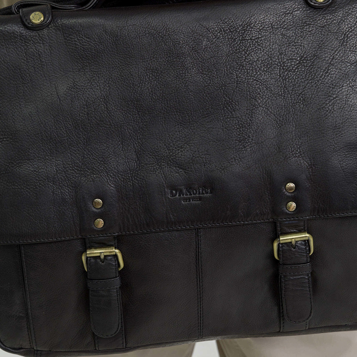 Портфель Dr.Koffer из натуральной кожи черный