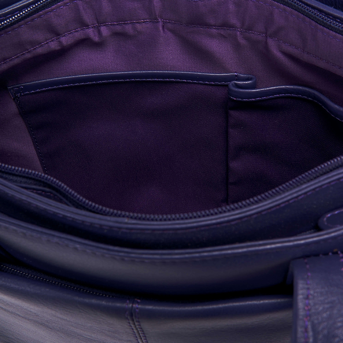 Женская сумка Dr.Koffer из натуральной кожи синяя