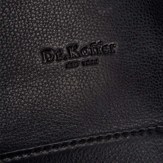 Женская сумка Dr.Koffer из натуральной кожи чёрная
