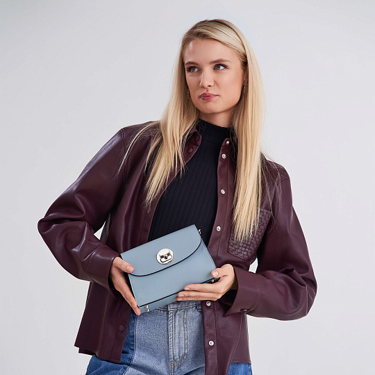 Женская сумка Dr. Koffer из натуральной кожи голубая