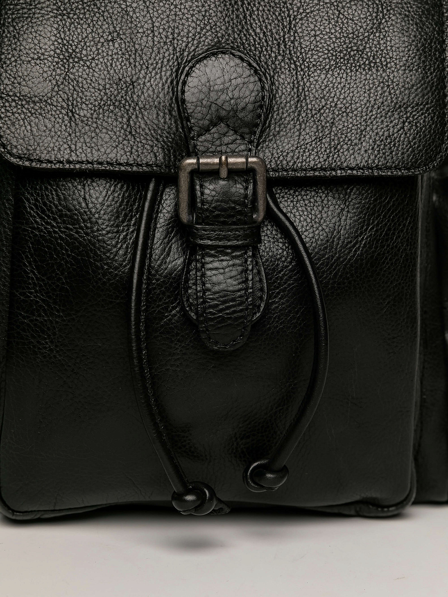 Рюкзак Dr.Koffer из натуральной кожи черный