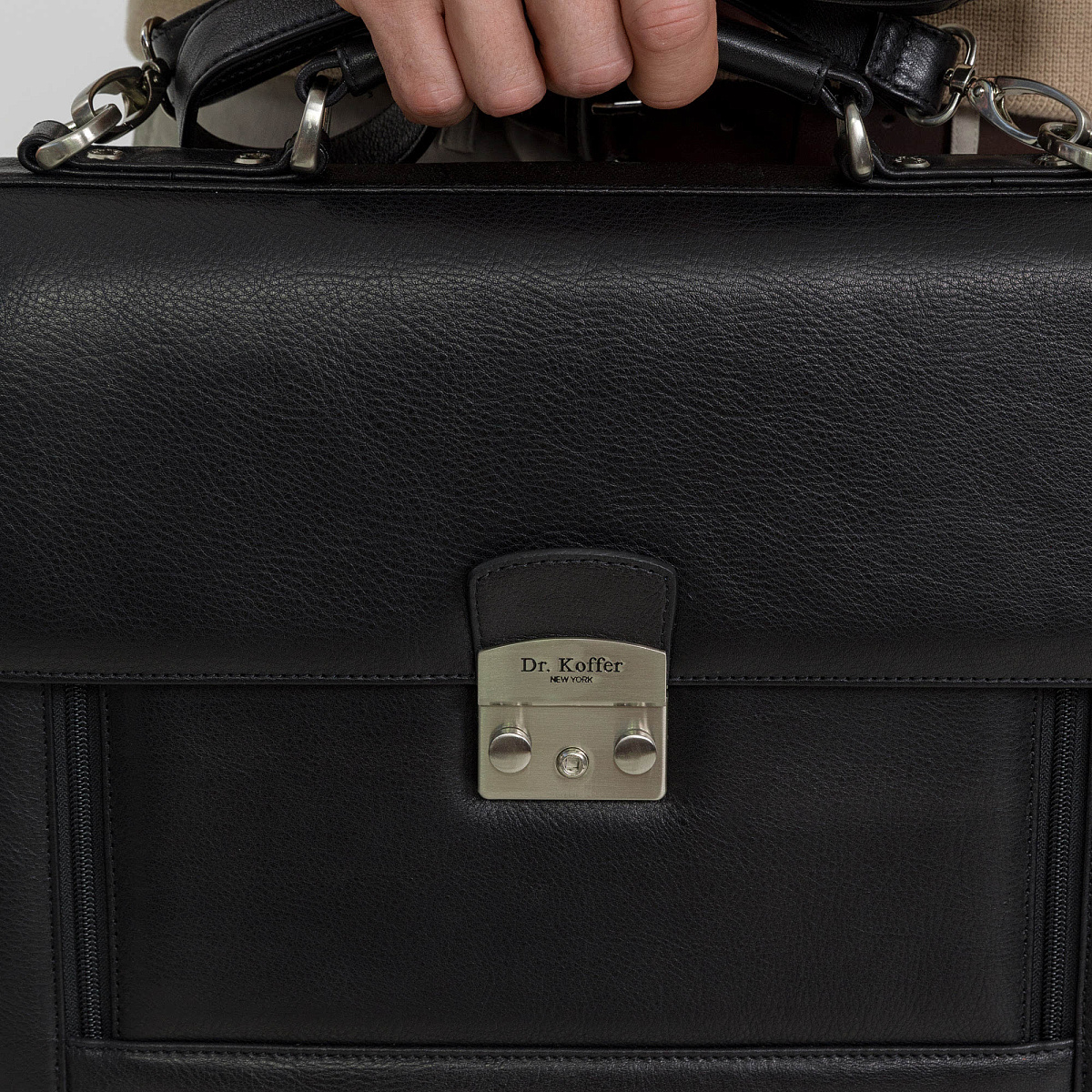 Портфель Dr.Koffer из натуральной кожи черный