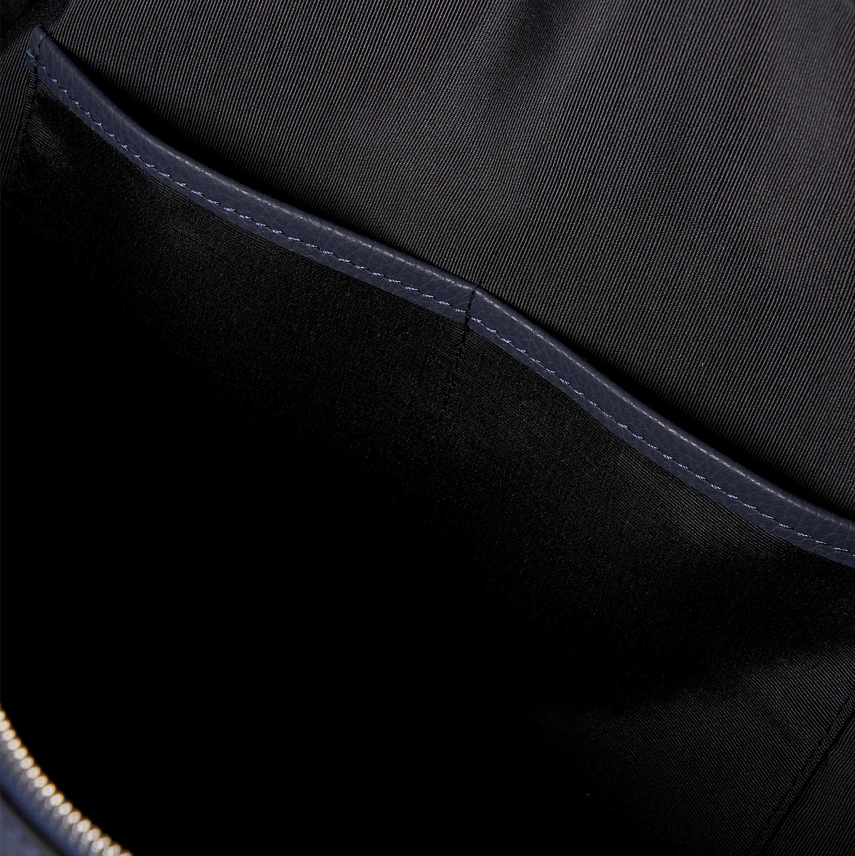 Сумка дорожная Dr.Koffer  из натуральной кожи синяя