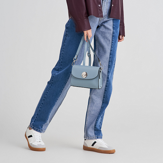 Женская сумка Dr. Koffer из натуральной кожи голубая