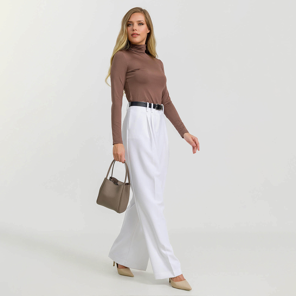 Женская сумка Dr. Koffer из натуральной кожи бежевая