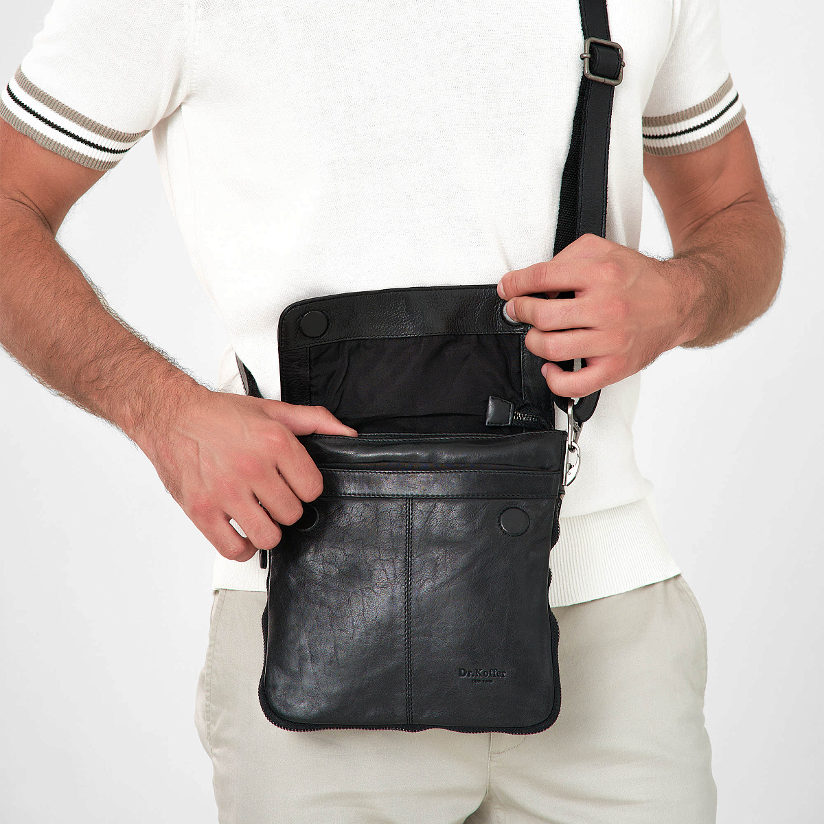 Сумка через плечо Dr.Koffer из натуральной кожи черная