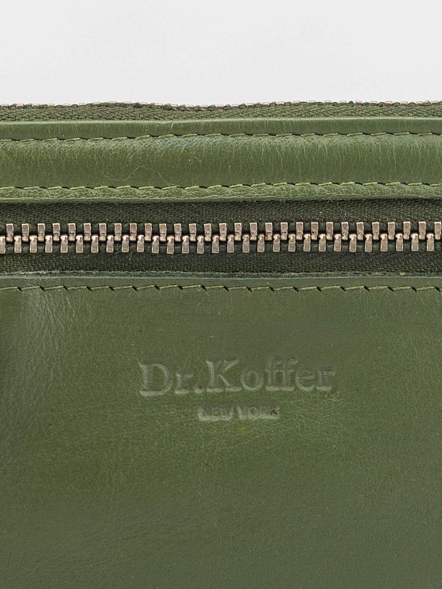 Ключница Dr.Koffer из натуральной кожи зеленая