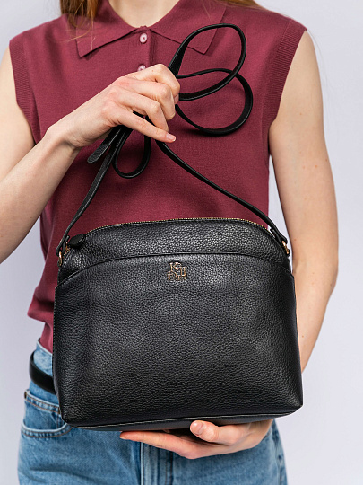 Женская сумка Dr. Koffer из натуральной кожи черная