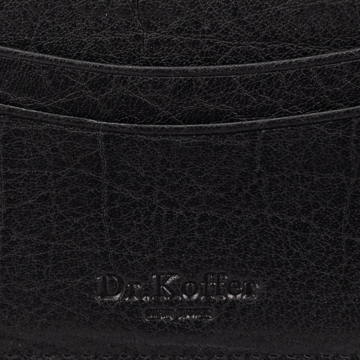 Кредитница Dr.Koffer из натуральной кожи черная