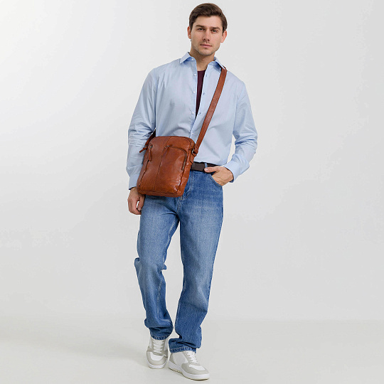 Сумка через плечо Dr.Koffer из натуральной кожи коричневая