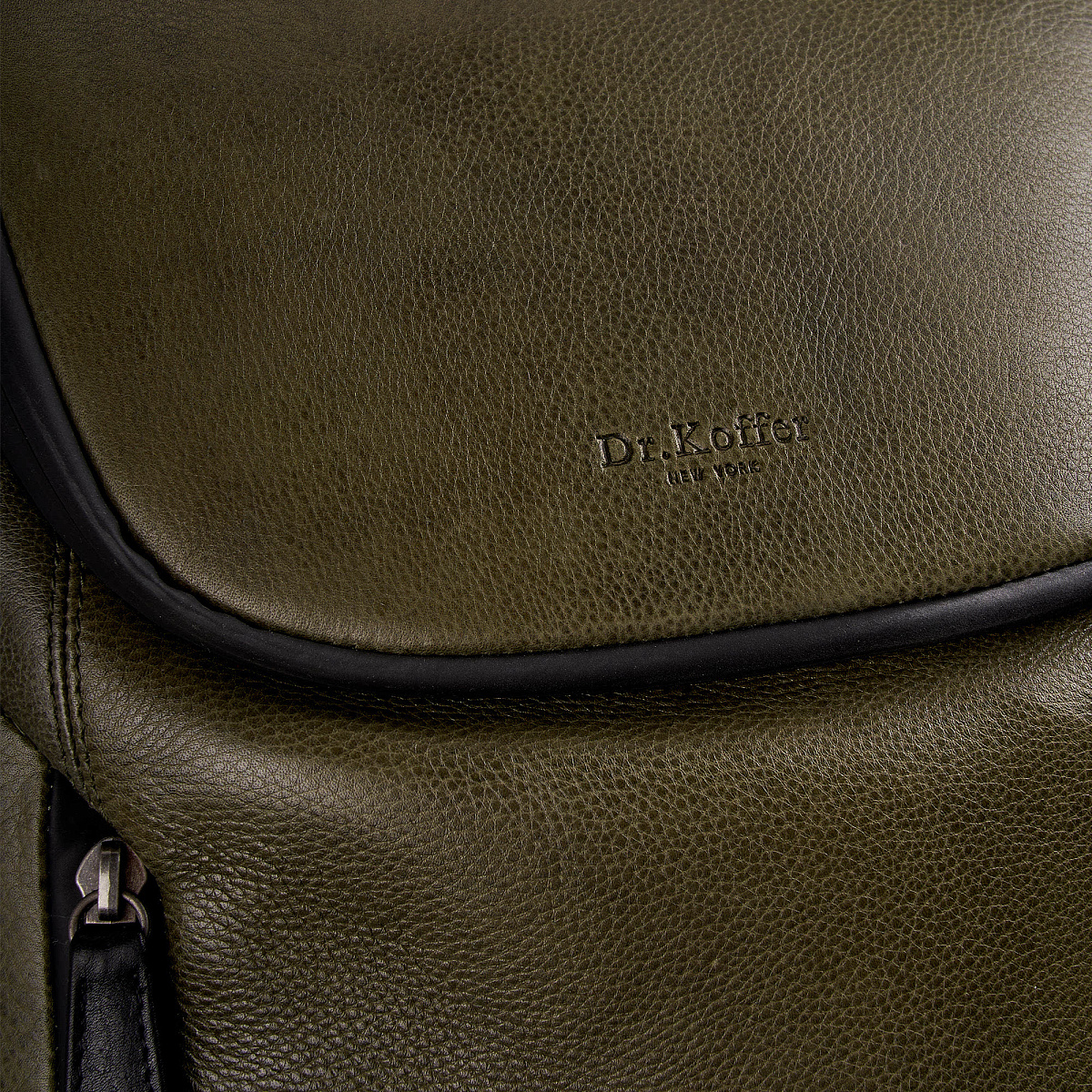 Рюкзак Dr.Koffer из натуральной кожи зеленый