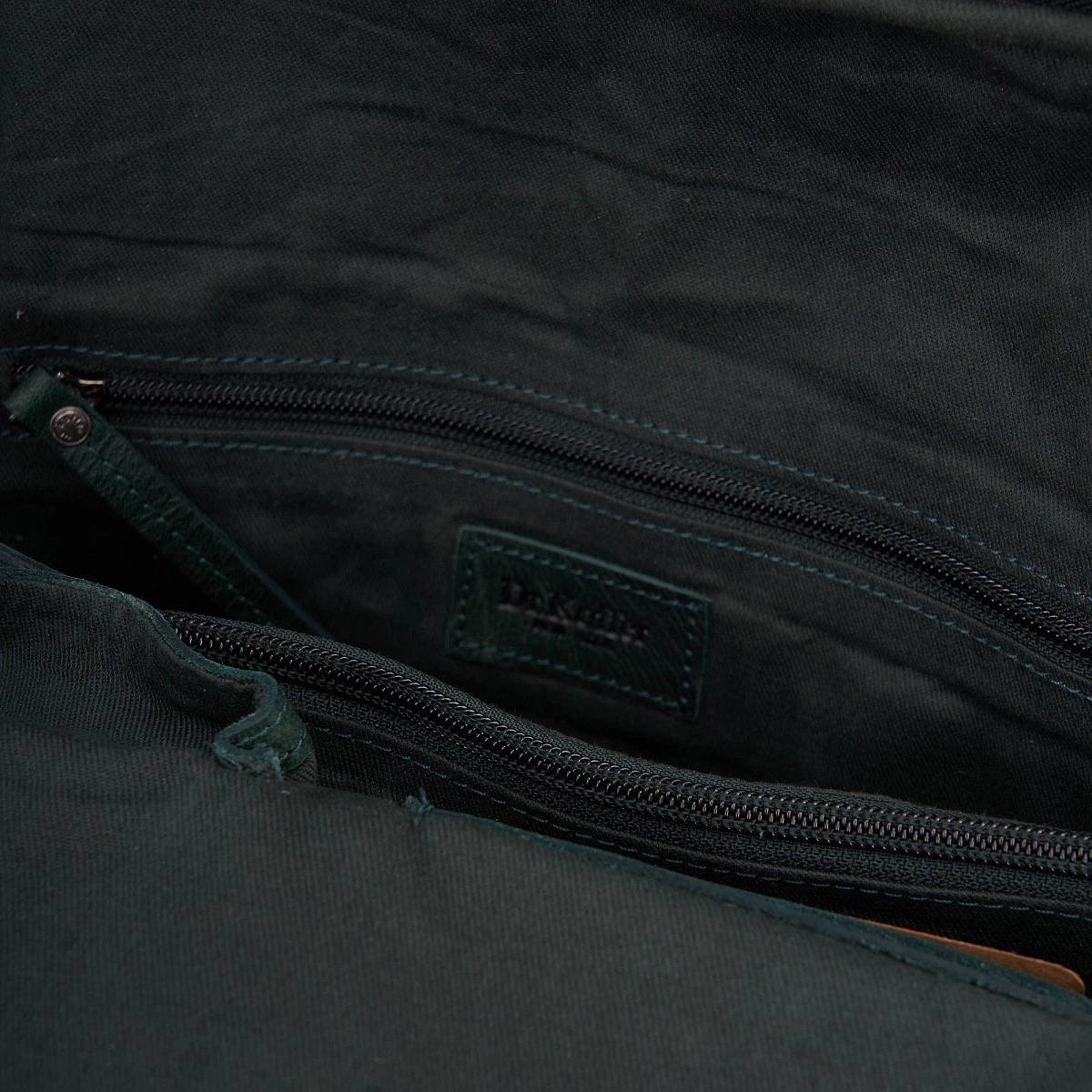 Рюкзак Dr.Koffer из натуральной кожи зеленый