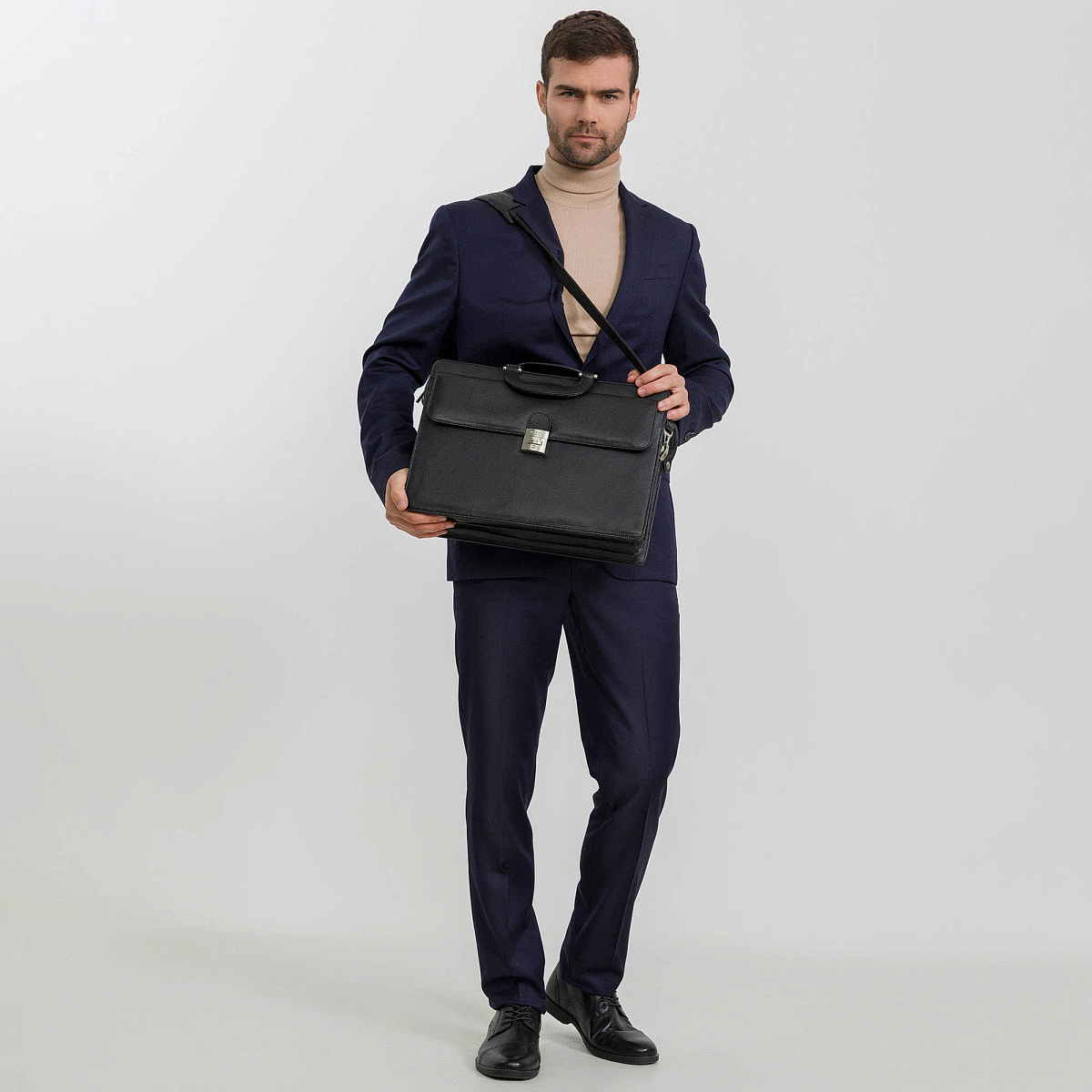 Портфель Dr.Koffer из натуральной кожи черный