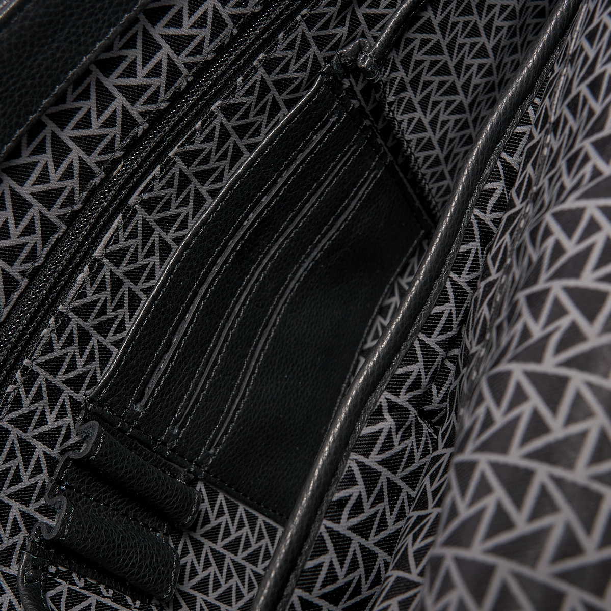 Портфель Dr.Koffer из натуральной кожи черный