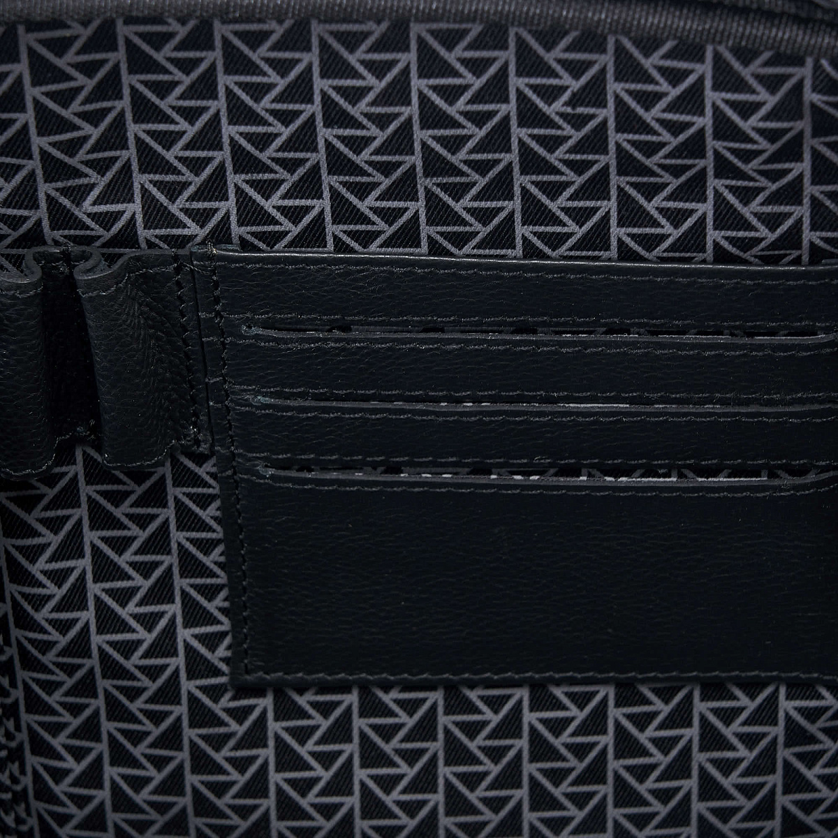 Деловая сумка Dr.Koffer из натуральной кожи черная