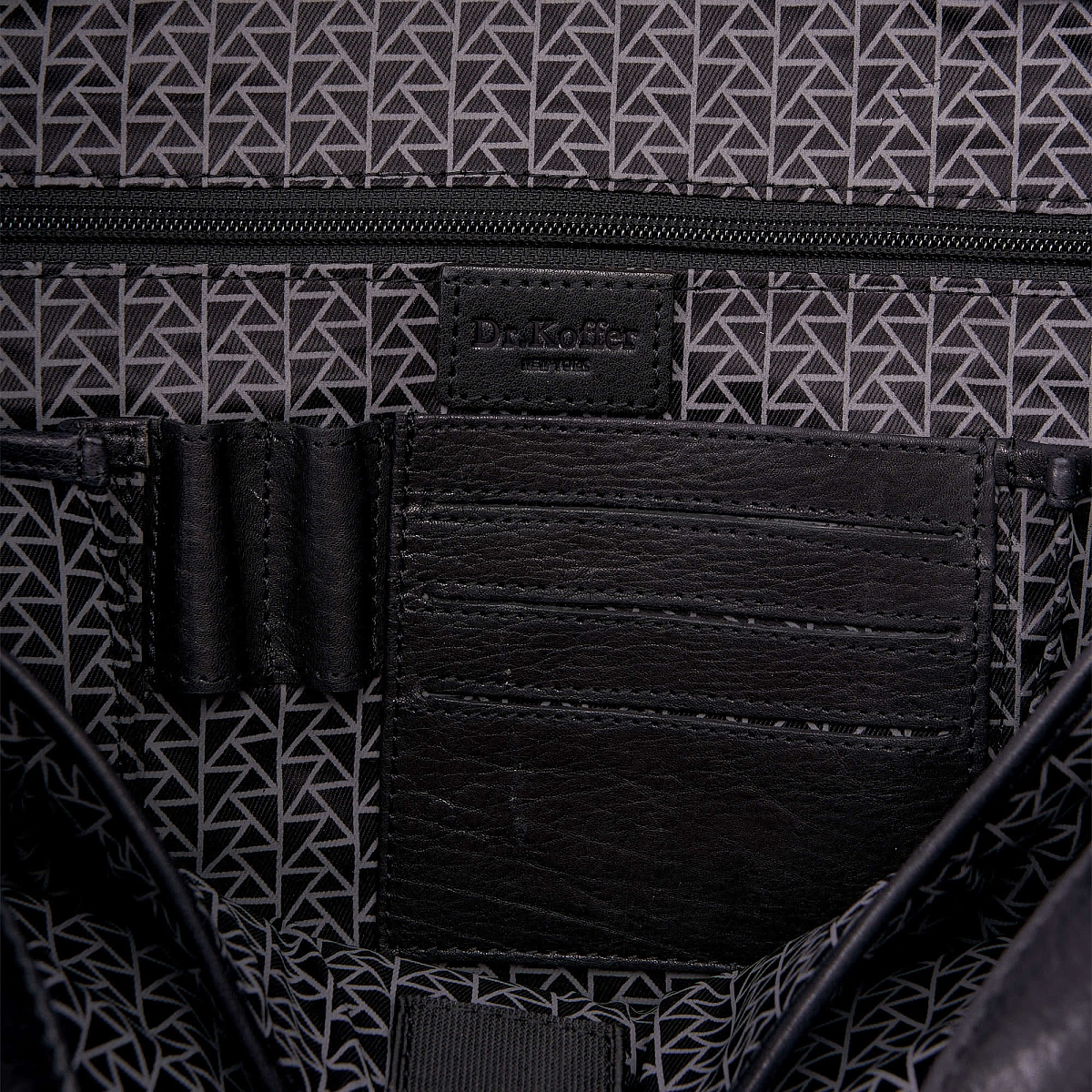 Деловая сумка Dr.Koffer из натуральной кожи черная