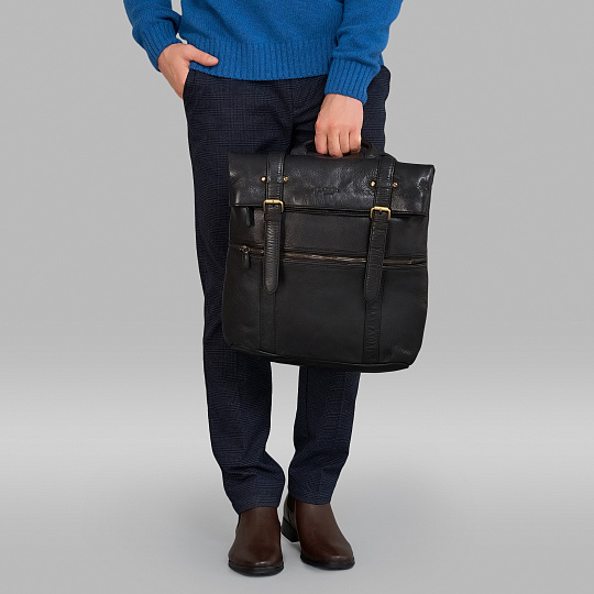 Рюкзак Dr.Koffer из натуральной кожи черный