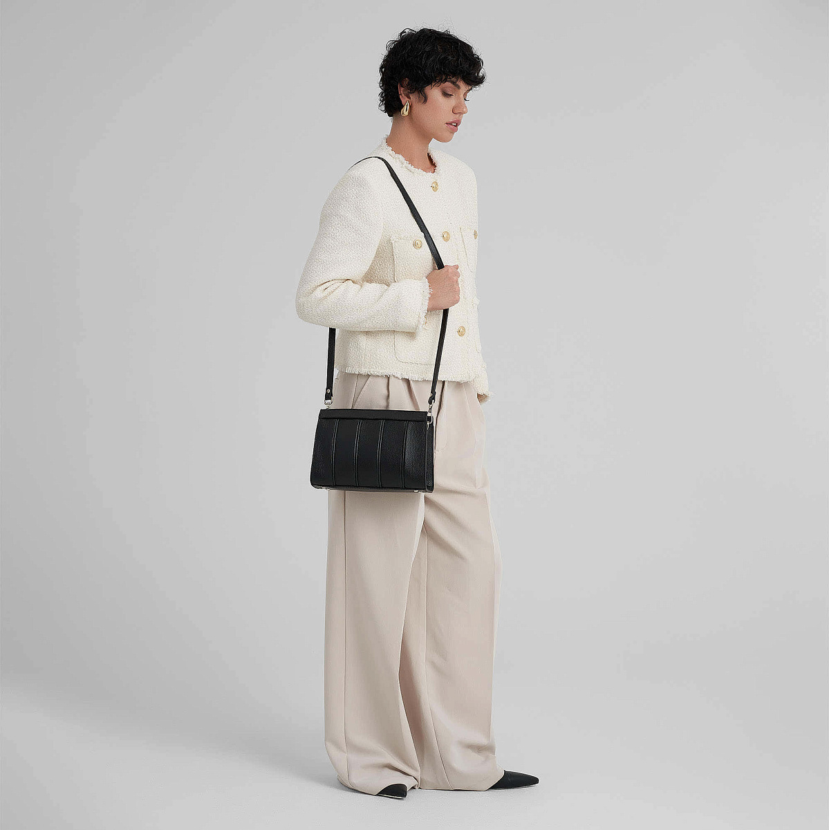 Женская сумка Dr. Koffer из натуральной кожи черная