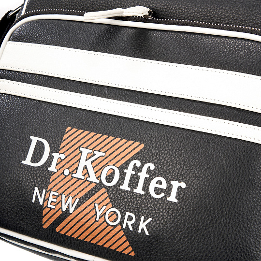 Сумка через плечо Dr.Koffer из натуральной кожи черная
