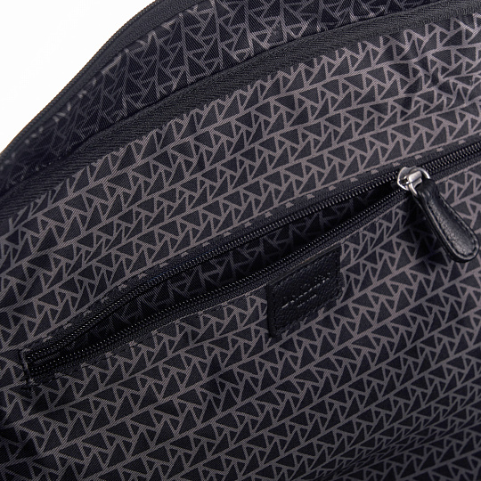 Сумка дорожная Dr.Koffer из натуральной кожи черная