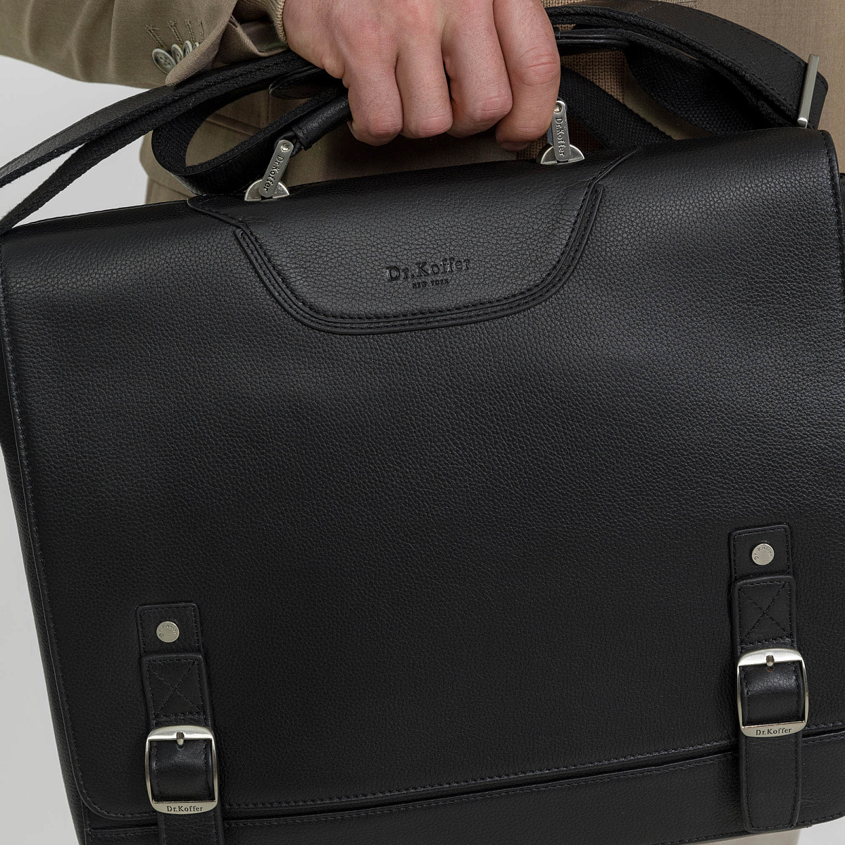 Портфель Dr.Koffer из натуральной кожи черный