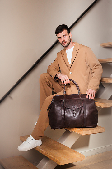 Сумка дорожная Dr.Koffer из натуральной кожи коричневая