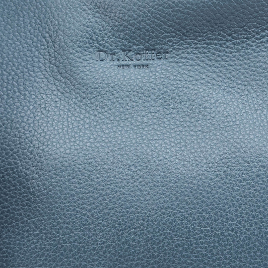 Женская сумка Dr.Koffer из натуральной кожи голубая