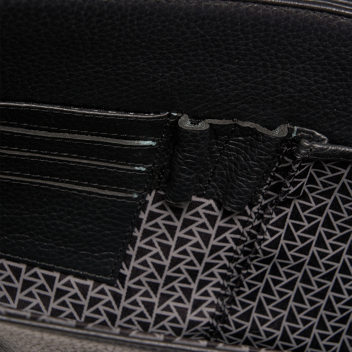 Портфель Dr.Koffer из натуральной кожи черный