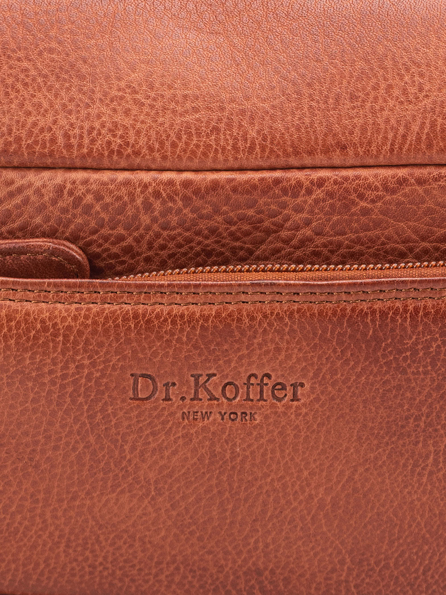 Сумка на пояс Dr. Koffer из натуральной кожи коричневая