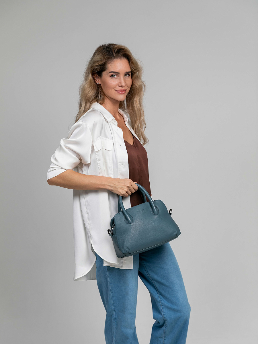 Женская сумка Dr.Koffer из натуральной кожи голубая