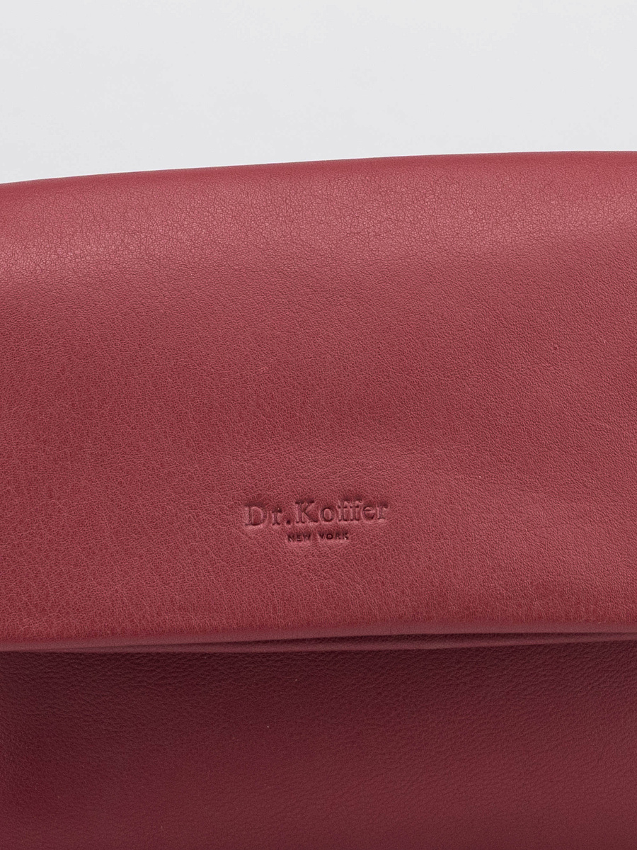 Женская сумка Dr.Koffer из натуральной кожи бордовая