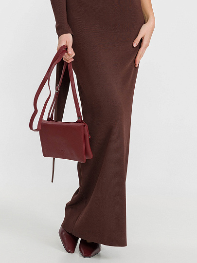 Сумка через плечо Dr.Koffer из натуральной кожи красная