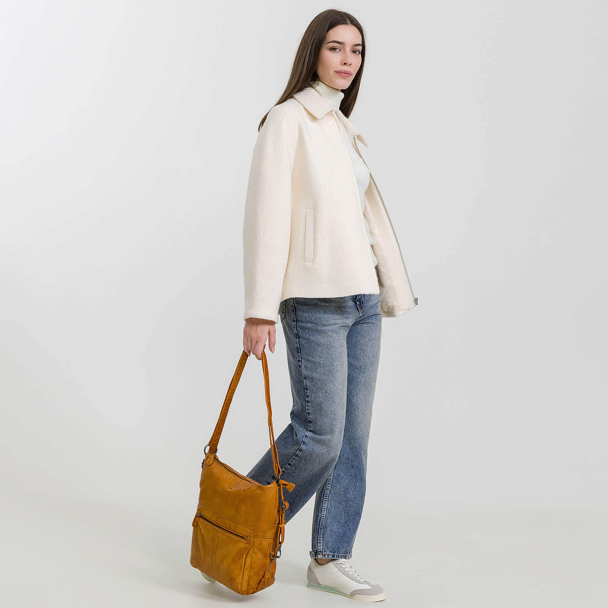 Сумка через плечо Dr.Koffer из натуральной кожи коричневая