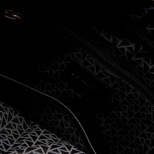 Сумка через плечо Dr.Koffer из натуральной кожи черная