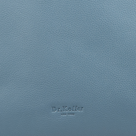 Женская сумка Dr.Koffer из натуральной кожи голубая