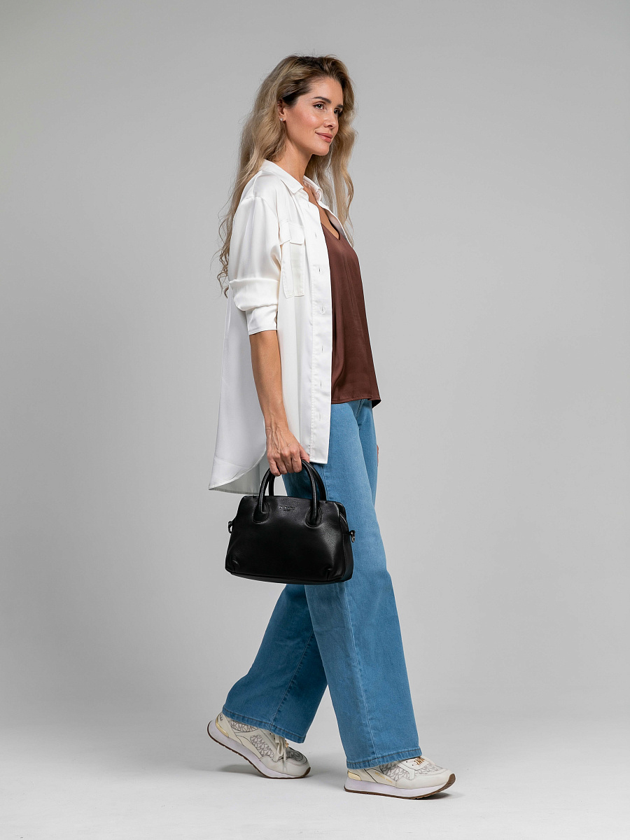 Женская сумка Dr.Koffer из натуральной кожи черная