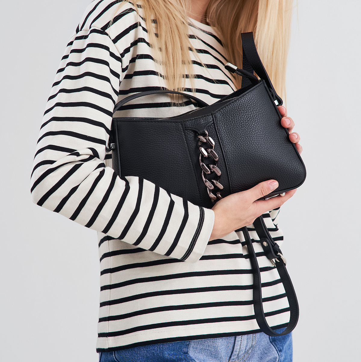 Женская сумка Dr. Koffer из натуральной кожи черная