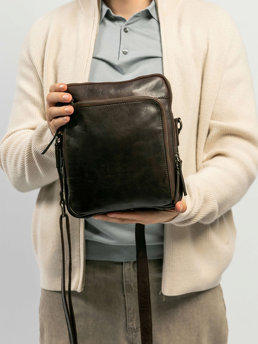 Сумка через плечо Dr.Koffer из натуральной кожи коричневая