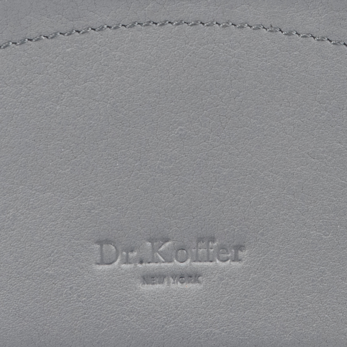 Очечник Dr.Koffer из натуральной кожи серый