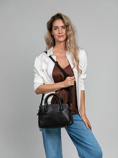 Женская сумка Dr.Koffer из натуральной кожи черная