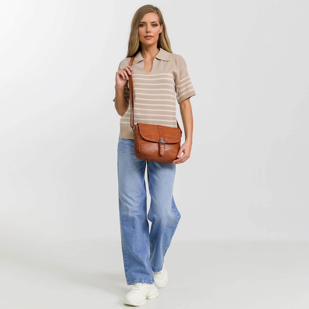 Сумка через плечо Dr.Koffer из натуральной кожи коричневая