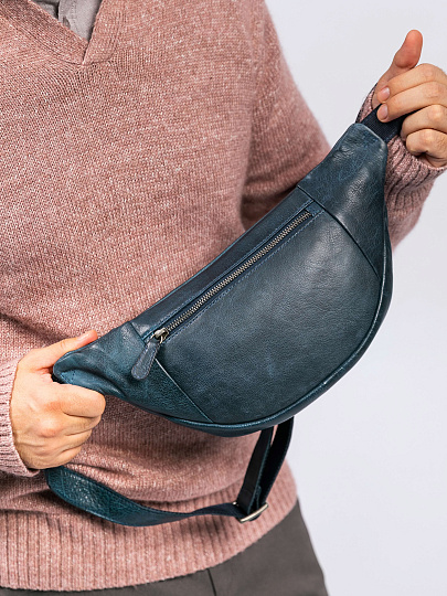 Сумка на пояс Dr. Koffer из натуральной кожи синяя