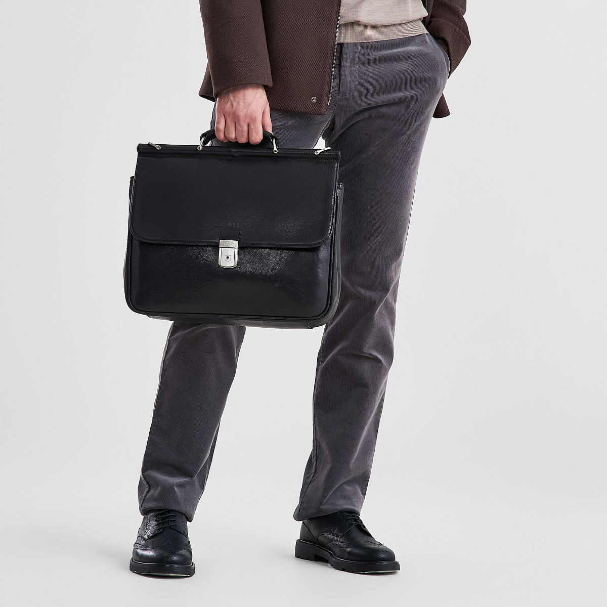 Портфель Dr.Koffer из натуральной кожи черный