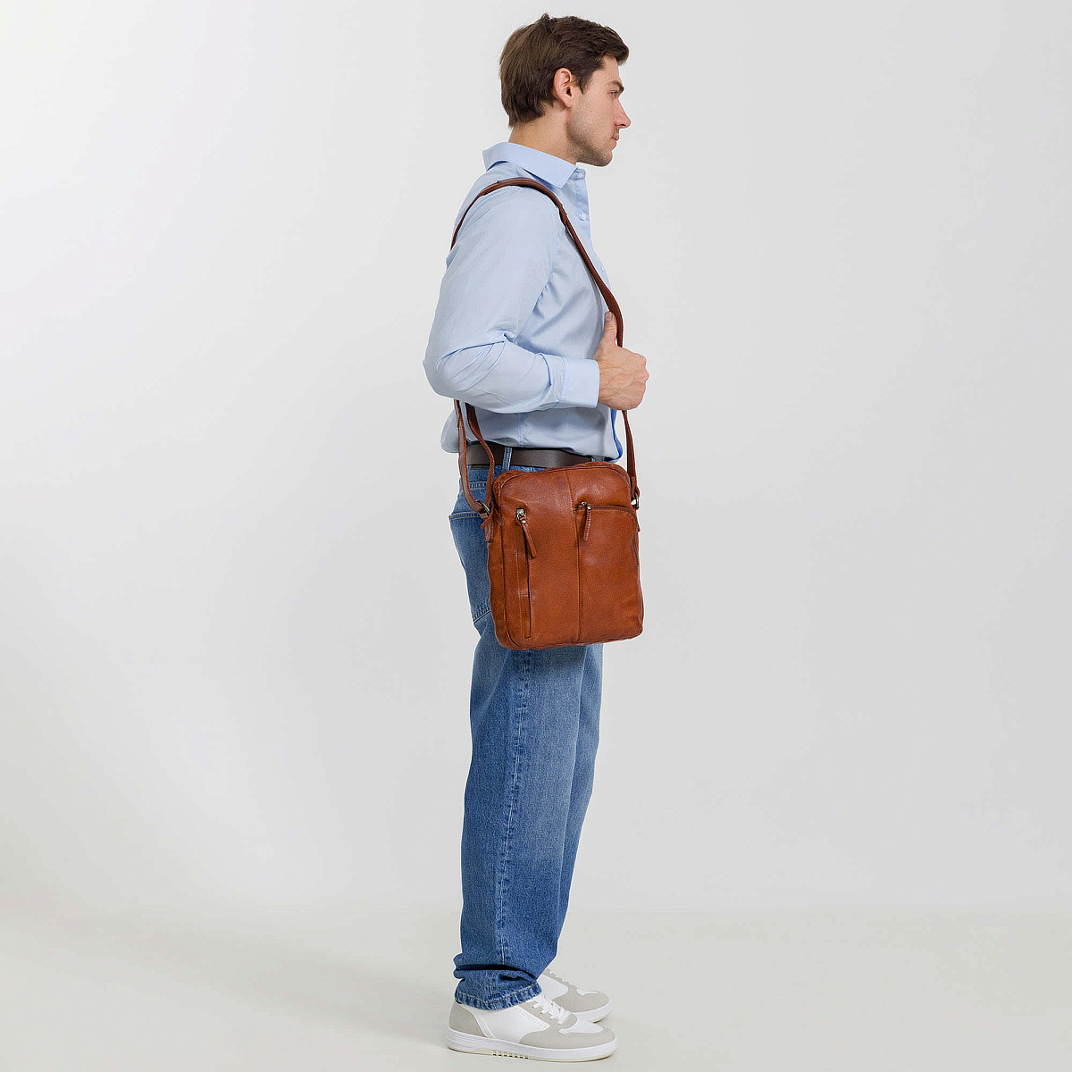 Сумка через плечо Dr.Koffer из натуральной кожи коричневая