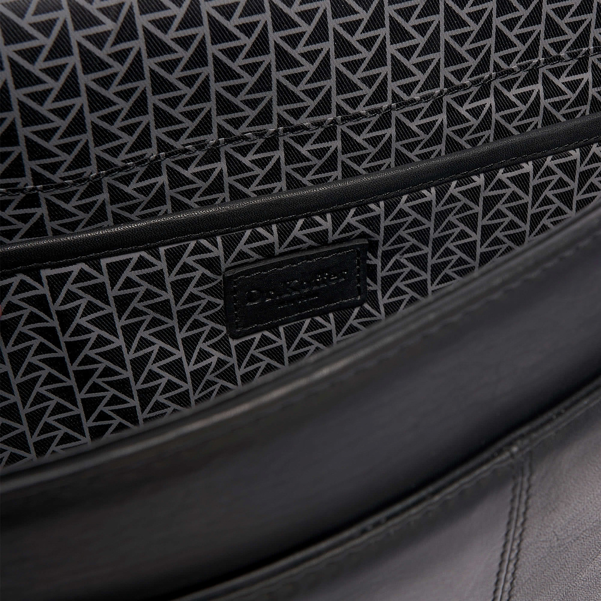 Портфель Dr.Koffer из натуральной кожи черный