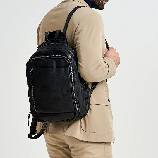 Рюкзак Dr.Koffer из натуральной кожи черный