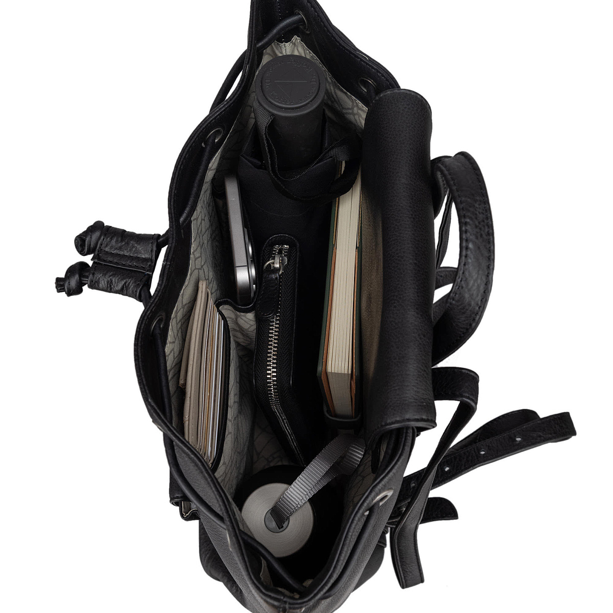 Рюкзак Dr.Koffer из натуральной кожи черный