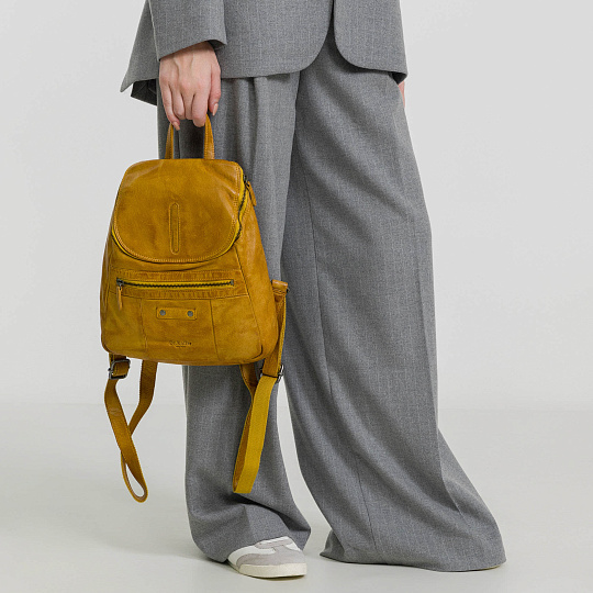 Рюкзак Dr.Koffer из натуральной кожи желтый